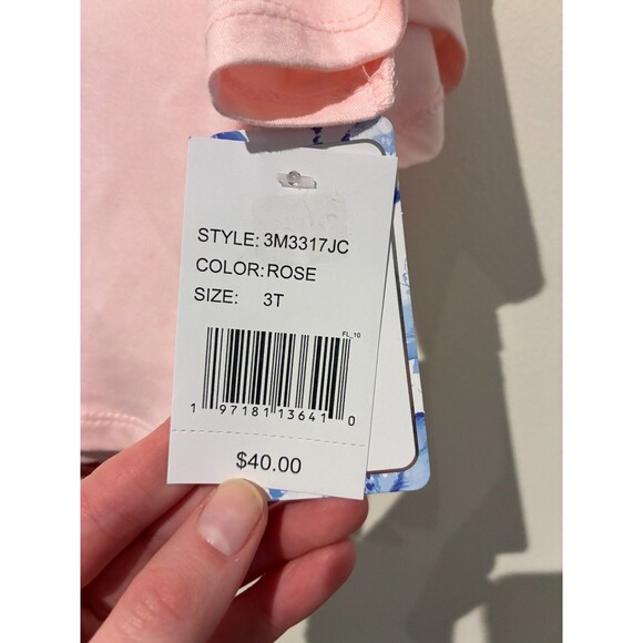 NWT Btween Pink Floral Outfit - Shirt, Shorts, and Hair Clips - 3T - Picture 3 of 3